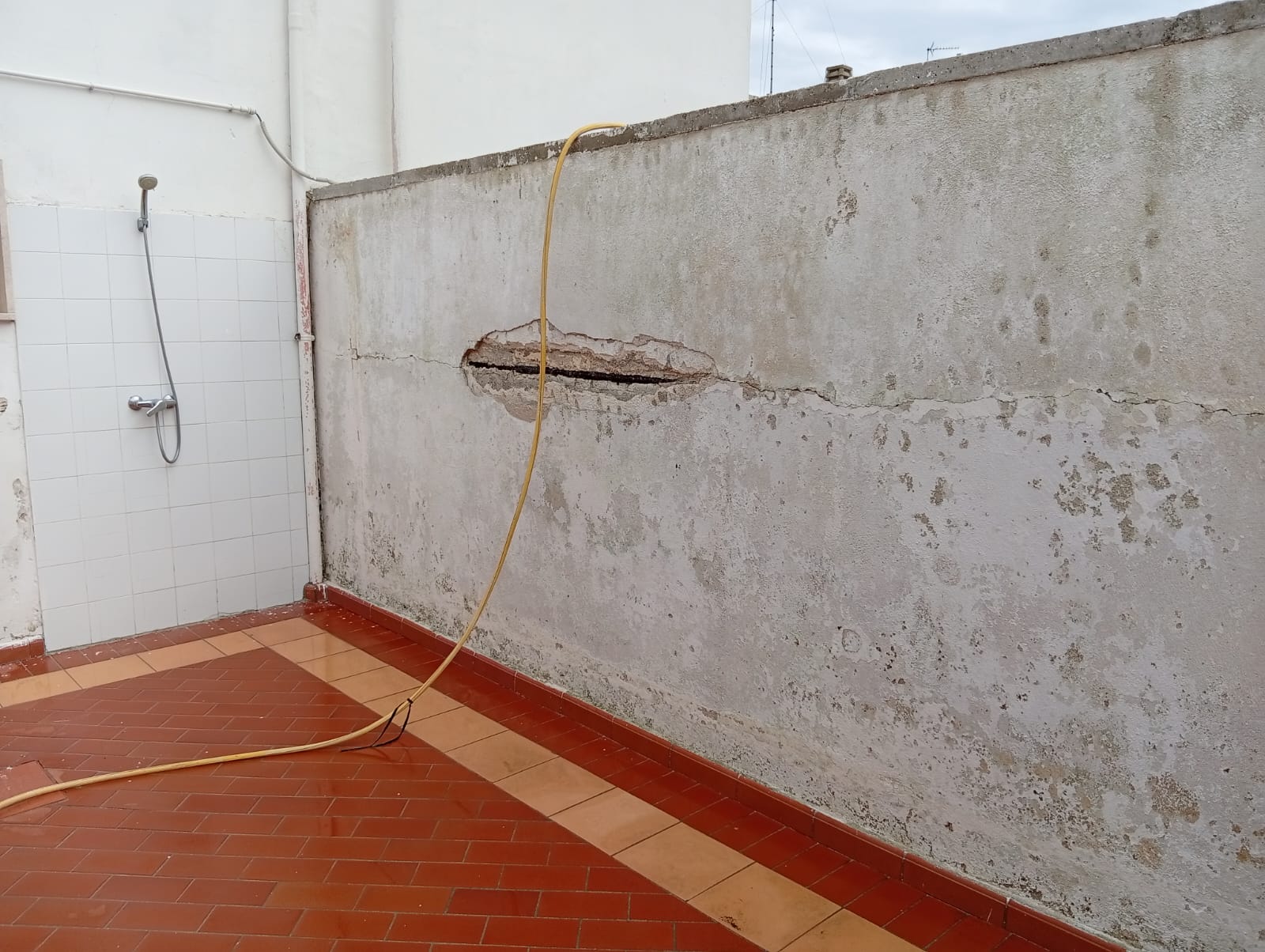 Bagno prima della ristrutturazione